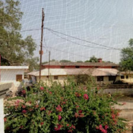 מלון Sitapur Muafi Mp Tourist Bunglow , Chitrakoot מראה חיצוני תמונה