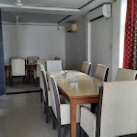 מלון Sitapur Muafi Mp Tourist Bunglow , Chitrakoot מראה חיצוני תמונה
