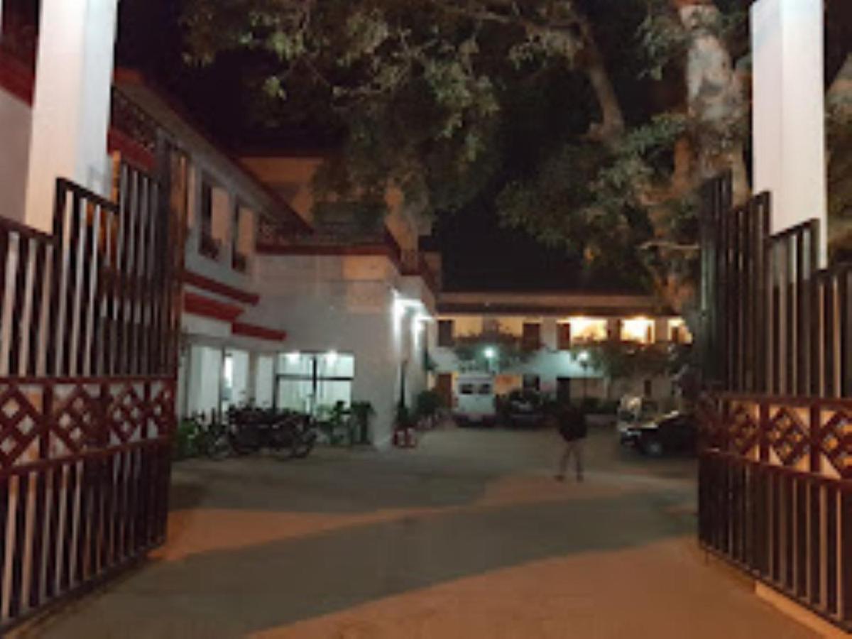 מלון Sitapur Muafi Mp Tourist Bunglow , Chitrakoot מראה חיצוני תמונה